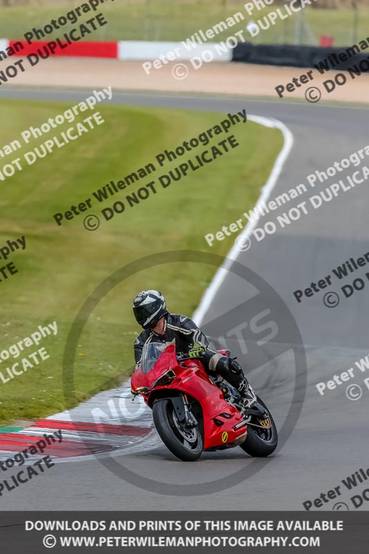 Castle Combe 2019;PJ Motorsport Photography 2019;donington no limits trackday;donington park photographs;donington trackday photographs;no limits trackdays;peter wileman photography;trackday digital images;trackday photos